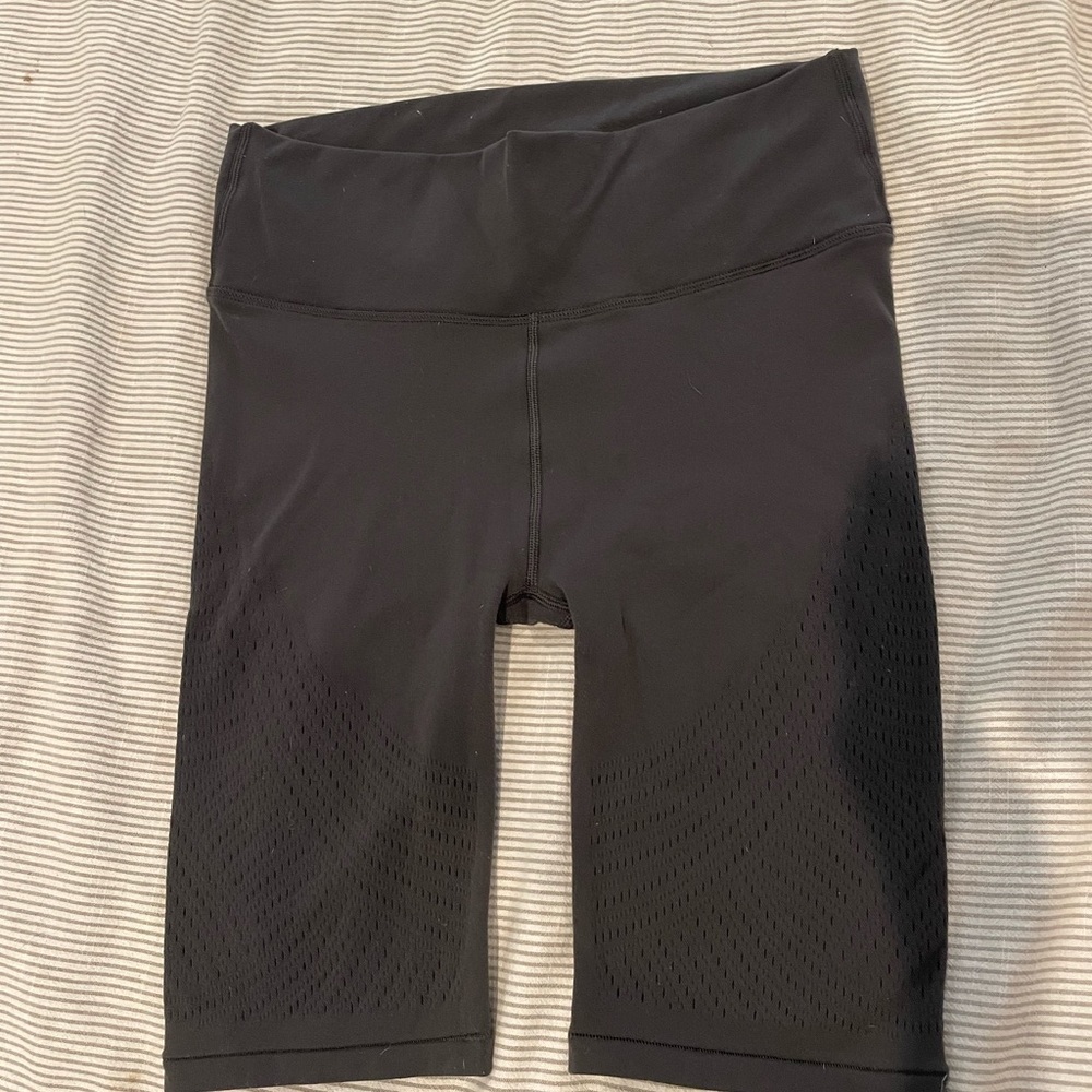 Lululemon bike shorts
